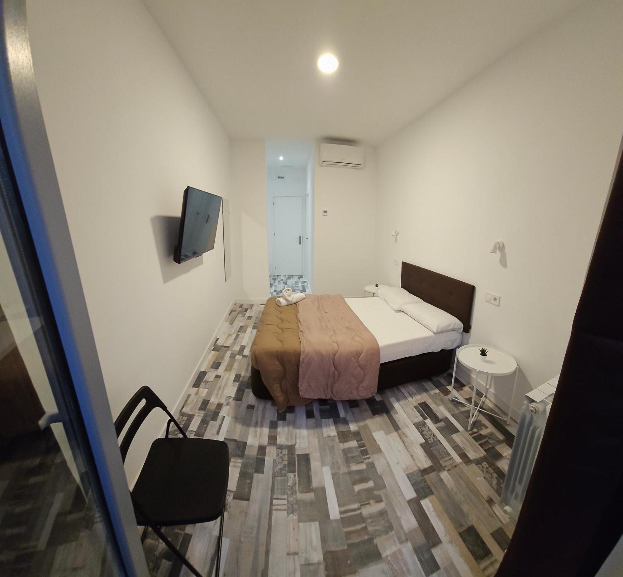 Hostal Andrea Granvia Madrid Ngoại thất bức ảnh
