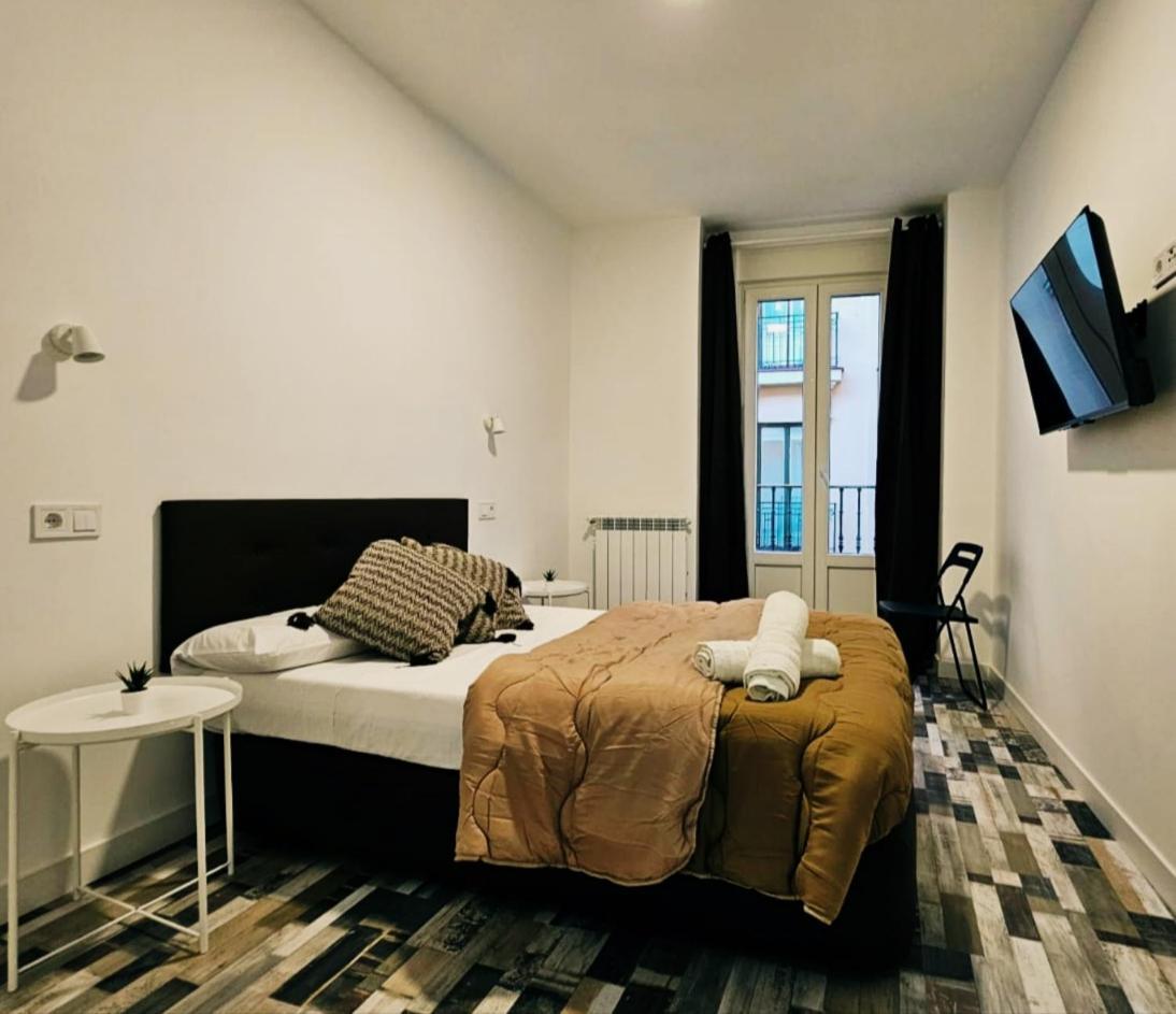 Hostal Andrea Granvia Madrid Ngoại thất bức ảnh
